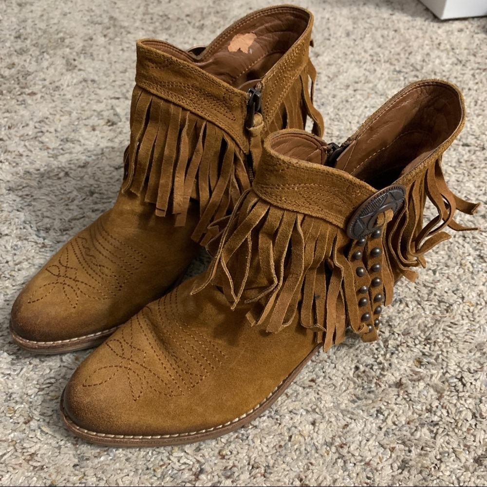Sam Edelman Brown Fringe Ankle Boots - Picture 4 of 16